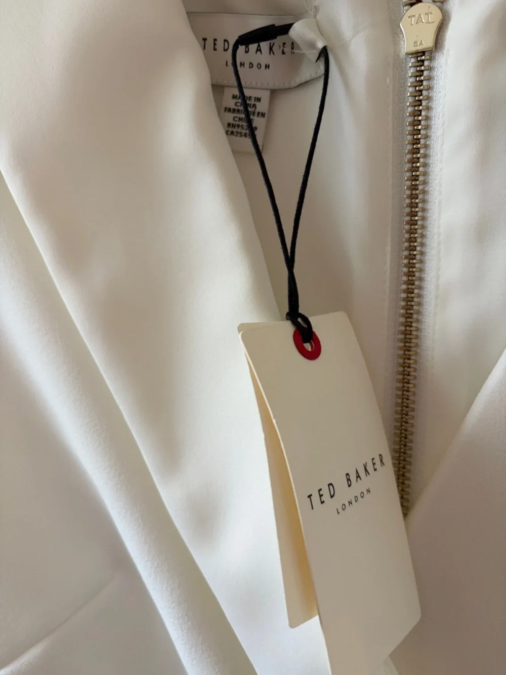 NWT: Ted Baker White Sleeveless Sheath Dress - Picture 3 of 6